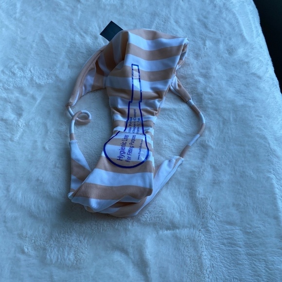 New! Skin by same striped Brazilian string low-rise bikini bottom 14674 - Picture 9 of 11